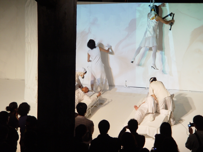 2006志同道合  搞關係2─中國、台灣跨界現場藝術〈黑白動物園〉｜臨界點劇象錄劇團｜國藝會補助成果檔案庫