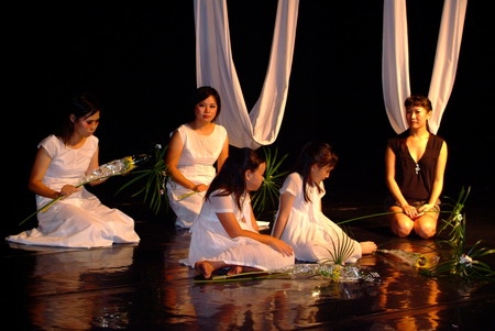 台東劇團二十年  過去現在  演出計畫｜台東劇團｜國藝會補助成果檔案庫