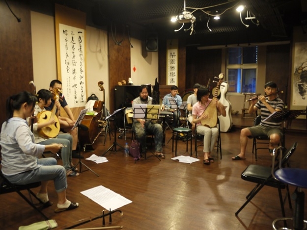 琴園精英聯合演奏會(二)--【對影三人】｜琴園國樂團｜國藝會補助成果檔案庫