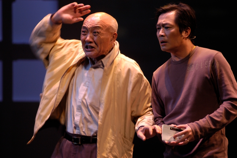 舞台劇《昨夜星辰》｜屏風表演劇團｜國藝會補助成果檔案庫