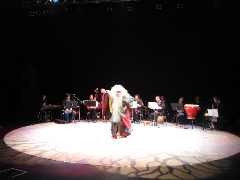 李爾在此  上海話劇藝術中心交流演出｜當代傳奇劇場｜國藝會補助成果檔案庫