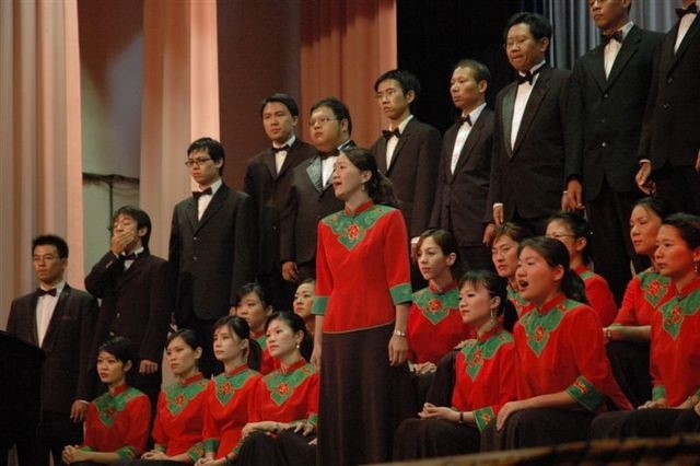 印象台灣  2005台北愛樂合唱團馬來西亞巡迴演出｜台北愛樂合唱團｜國藝會補助成果檔案庫