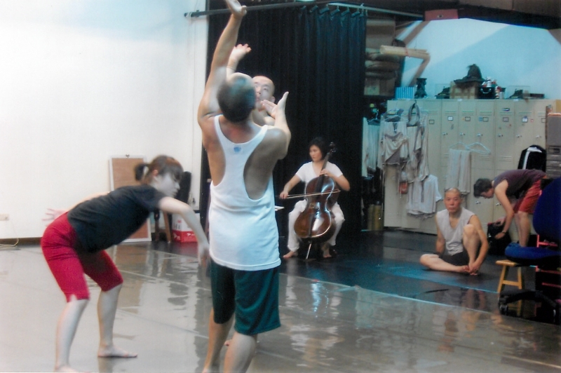 光環舞集2009年新作《無言》首演及巡迴｜光環舞集舞蹈團｜國藝會補助成果檔案庫