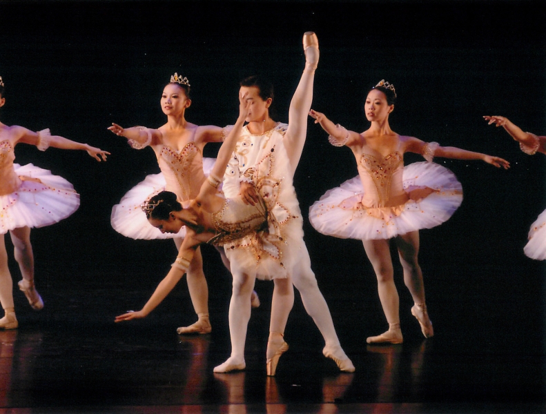 創作芭蕾綻  古典芭蕾Paquita｜高雄城市芭蕾舞團｜國藝會補助成果檔案庫