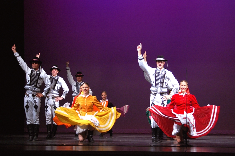 東歐藝術明珠  斯洛伐克國家舞團路尼加｜多元化藝術事業有限公司｜國藝會補助成果檔案庫