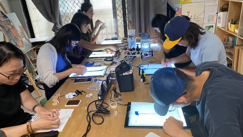 「三個太陽」個展｜胡農欣｜國藝會補助成果檔案庫