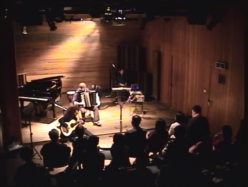 音樂異觀點─來自巴黎～二胡與當代音樂的火花｜十方樂集｜國藝會補助成果檔案庫