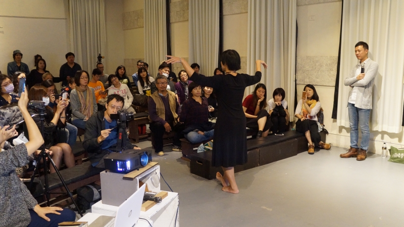 2017/10/28共學講堂「遙遠的當下：台灣小劇場詩感的身體與演出」活動照