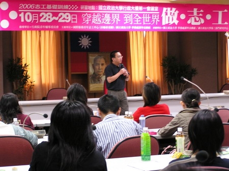 你是一個世界公民嗎？從紀錄片「穿越邊境」談起｜李偉民｜國藝會補助成果檔案庫