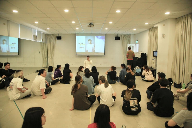 楊世豪《After》校園宣傳照：2023/04/13東南科技大學表演藝術系，分享創作者自身經歷分享