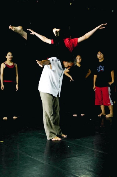 2006年演員夏日學校  希臘歌舞隊工作坊｜台南人劇團｜國藝會補助成果檔案庫