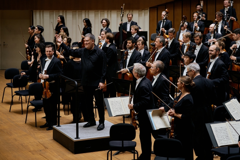 交響系列 — 北德廣播易北愛樂樂團 x 約夏．貝爾｜社團法人臺北市巴哈靈感音樂文化協會｜國藝會補助成果檔案庫