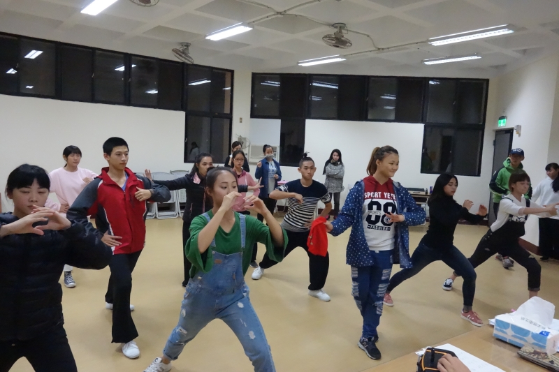 嬤孫古-經典口傳歌仔故事傳習與展演計畫｜閩南嶼文化事業股份有限公司｜國藝會補助成果檔案庫