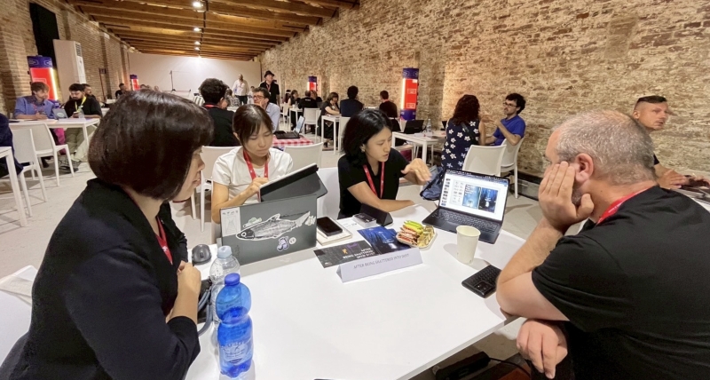 赴第82屆威尼斯影展：XR創作計畫《碎為微塵之後》參與合資市場展｜行者影像文化有限公司｜國藝會補助成果檔案庫