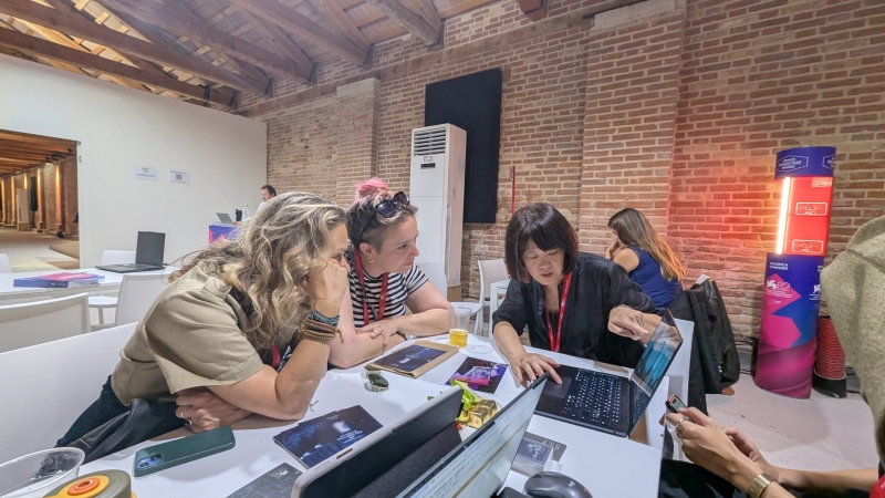 赴第82屆威尼斯影展：XR創作計畫《碎為微塵之後》參與合資市場展｜行者影像文化有限公司｜國藝會補助成果檔案庫