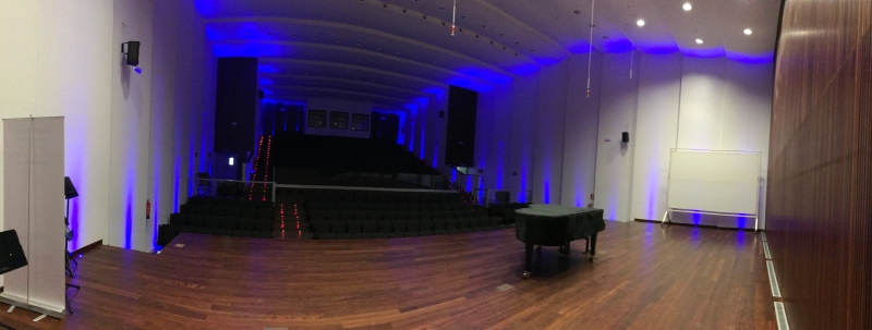 「蓬費拉達音樂廳」室內圖片