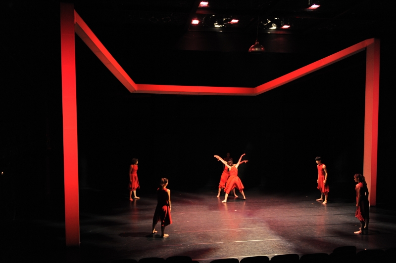 舞∕台｜三十舞蹈劇場｜國藝會補助成果檔案庫