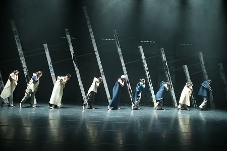 逃亡2015—巡迴版｜三十舞蹈劇場｜國藝會補助成果檔案庫