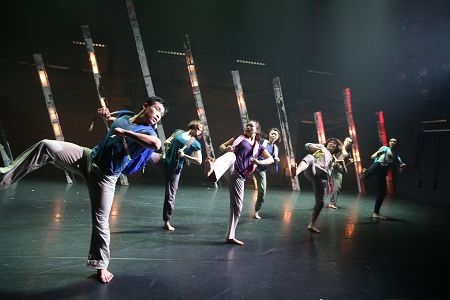 逃亡2015—巡迴版｜三十舞蹈劇場｜國藝會補助成果檔案庫