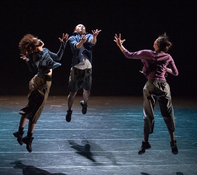 《話語靜止時》巡迴演出｜三十舞蹈劇場｜國藝會補助成果檔案庫