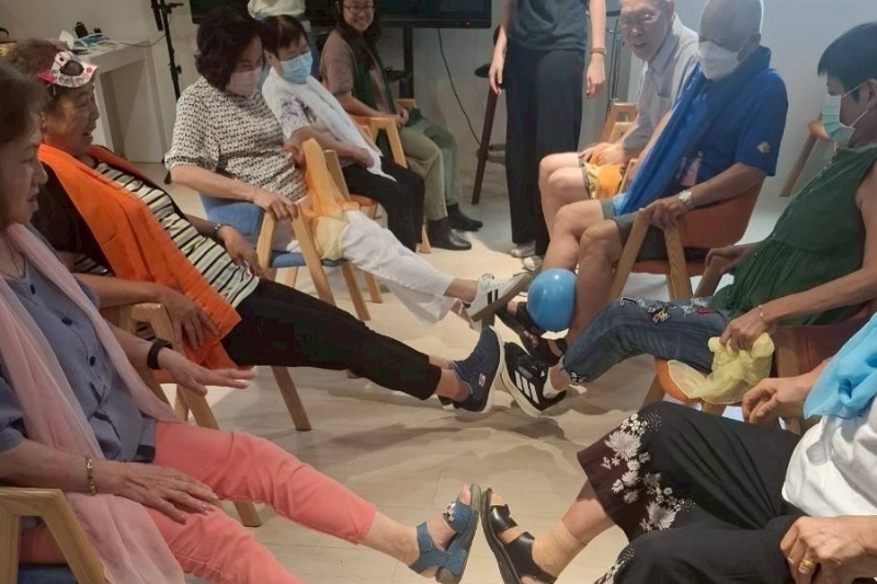 〈再遇：老人樹〉獨居長輩藝術與舞蹈療癒計畫｜莊馥嫣｜國藝會補助成果檔案庫