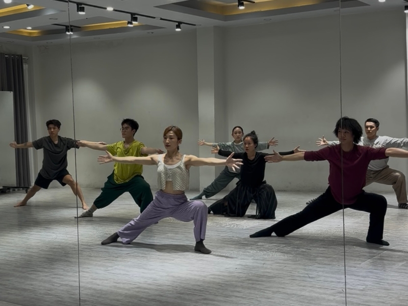 《Quand le Corps S’exprime：The Body’s Narrative》越南演出交流計畫｜君舞蹈劇場｜國藝會補助成果檔案庫