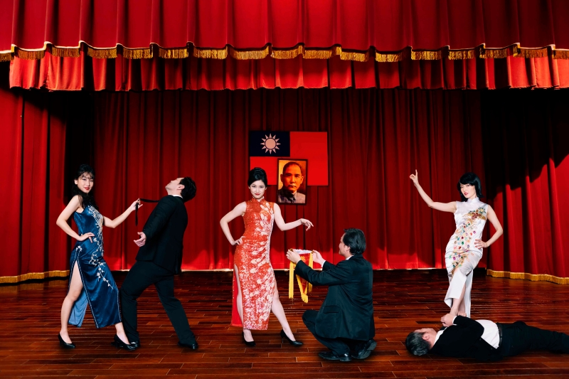 旗飄揚下的她們 黃孟雯個展 黃孟雯 國藝會補助成果檔案