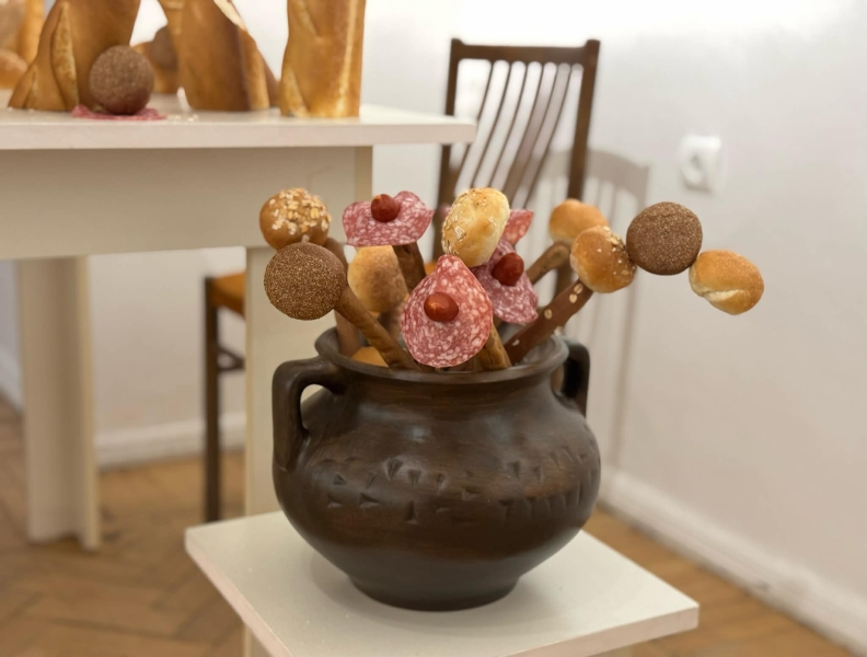 洪流之後：以食物重建災後記憶，從食譜交換尋找家的輪廓，亞美尼亞葉里溫:DDD Kunst House藝術空間駐地交流計畫｜羅聿綺｜國藝會補助成果檔案庫