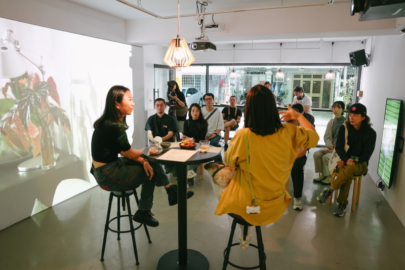 Who is the Speaker?—林沛瑤個展｜林沛瑤｜國藝會補助成果檔案庫
