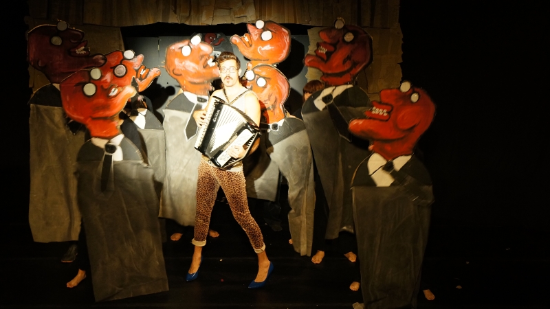 《糖潮來襲．紙板復興》國際交流演出｜大開劇團｜國藝會補助成果檔案庫