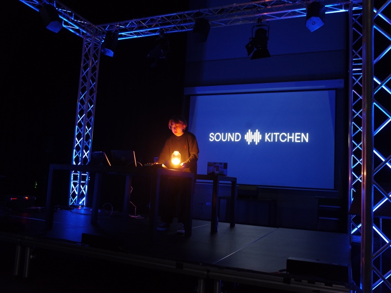 羅棋諠《88 of Me》： 入選2025世界劇場設計展(World Stage Design)聲音廚房(Sound Kitchen)之作品參演｜羅棋諠｜國藝會補助成果檔案庫