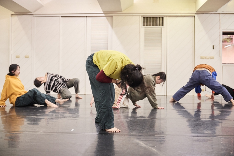 2025 舞蹈馬拉松—自由舞蹈工作者串聯匯講演計畫｜軟硬倍事｜國藝會補助成果檔案庫