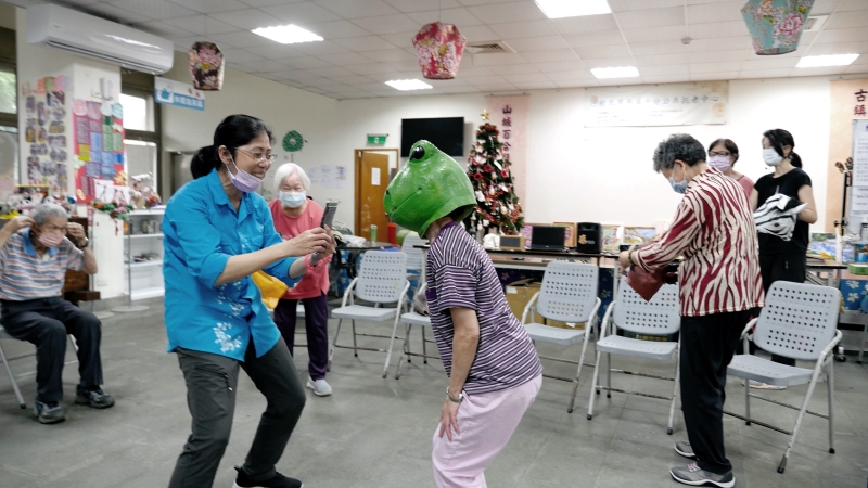 移動中的乘客 |林立婷|國藝會補助成果檔案庫