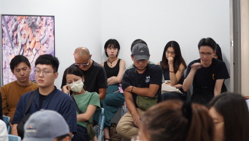 A Good-For-Nothing Haunted by Things-一個被事物糾纏的無用之人｜黃珮琪｜國藝會補助成果檔案庫