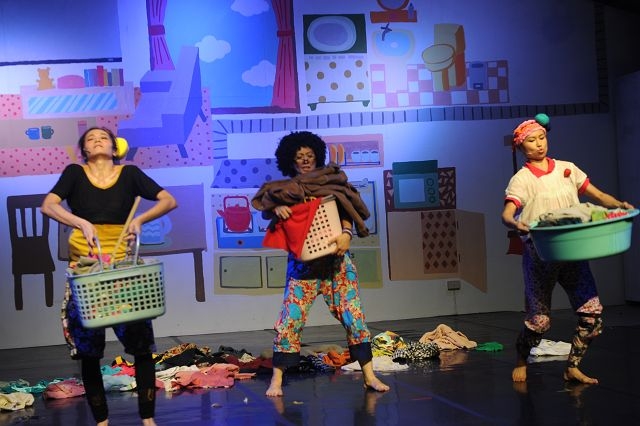 2015全新製作《群婆亂舞》｜身聲劇場｜國藝會補助成果檔案庫