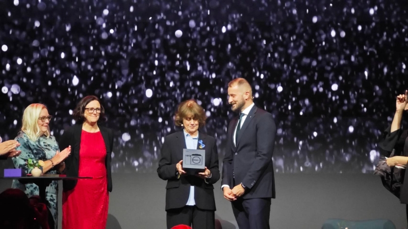 《金雲阿姨》獲哈蘇攝影書獎暨受邀參與哈蘇國際攝影節交流計畫｜蔡定邦｜國藝會補助成果檔案庫