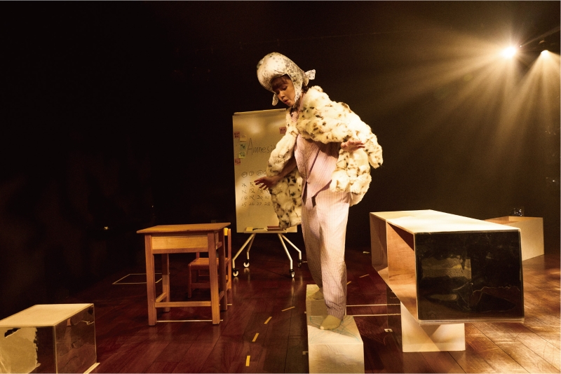 腦動劇團十號作品 - 李劭婕solo - 《豹歉，打擾一下》演出計畫｜腦動劇廠工作室｜國藝會補助成果檔案庫