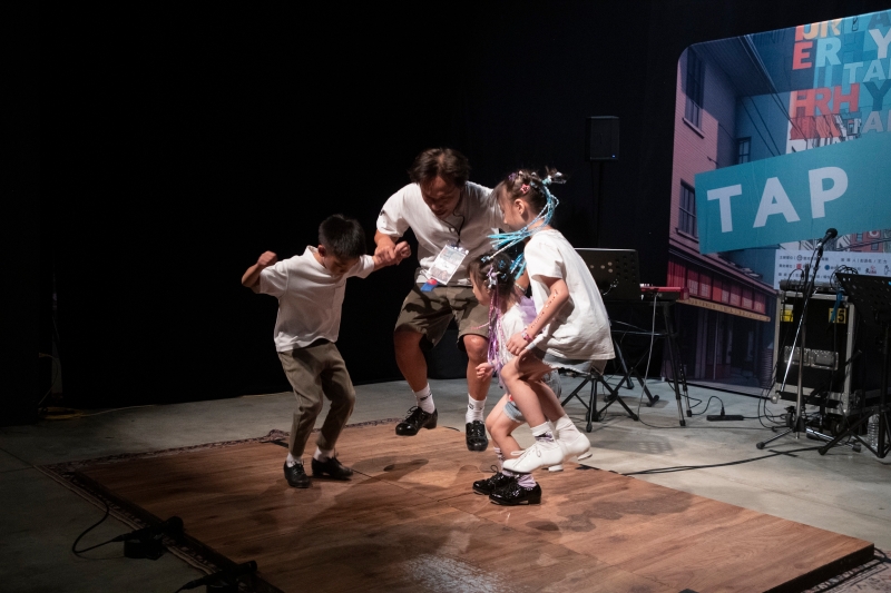《Hoofing》踢踏TAP藝展—節奏的特寫、對話與再生|雷克斯踢踏舞團|國藝會補助成果檔案庫