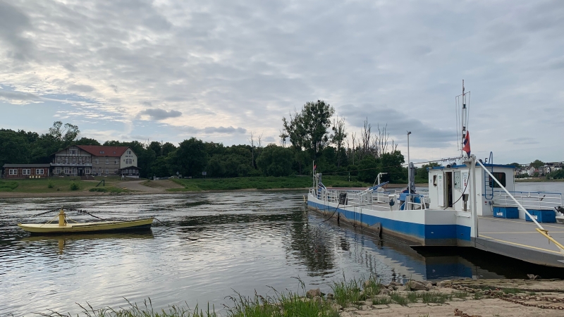 Currents and Crossings｜陳煒璿｜國藝會補助成果檔案庫