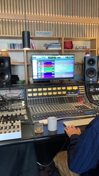 Currents and Crossings｜陳煒璿｜國藝會補助成果檔案庫