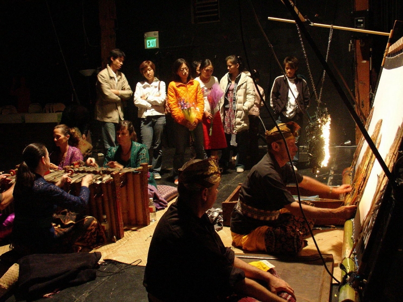 無獨有偶2006國際交流  光影嬉遊記｜無獨有偶工作室劇團｜國藝會補助成果檔案庫