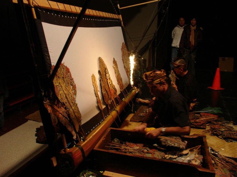 無獨有偶2006國際交流  光影嬉遊記｜無獨有偶工作室劇團｜國藝會補助成果檔案庫