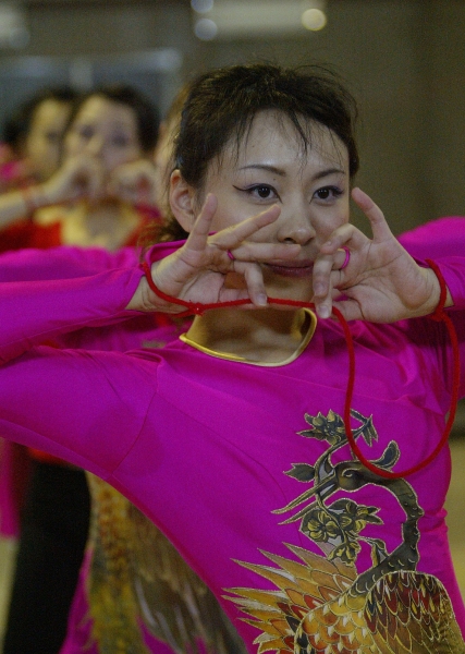 世紀當代舞團2006年春天新作大四囍  台灣巡迴演出｜世紀當代舞團｜國藝會補助成果檔案庫