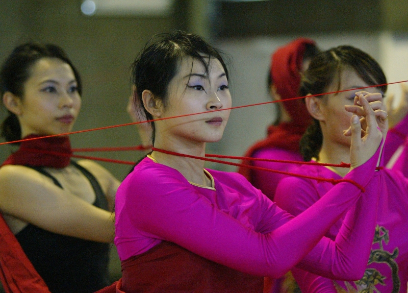 世紀當代舞團2006年春天新作大四囍  台灣巡迴演出｜世紀當代舞團｜國藝會補助成果檔案庫