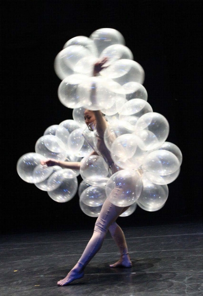 鮮人跳｜世紀當代舞團｜國藝會補助成果檔案庫