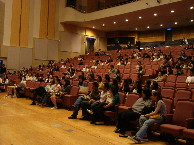 新舞臺新舞風2006｜財團法人中國信託商業銀行文教基金會｜國藝會補助成果檔案庫