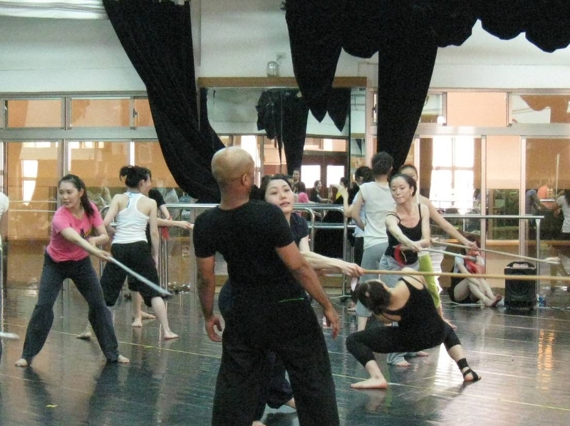 新舞風2010｜財團法人中國信託商業銀行文教基金會｜國藝會補助成果檔案庫