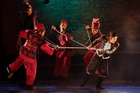 胡撇仔經典重現  玫瑰賊｜臺灣春風歌劇團｜國藝會補助成果檔案庫