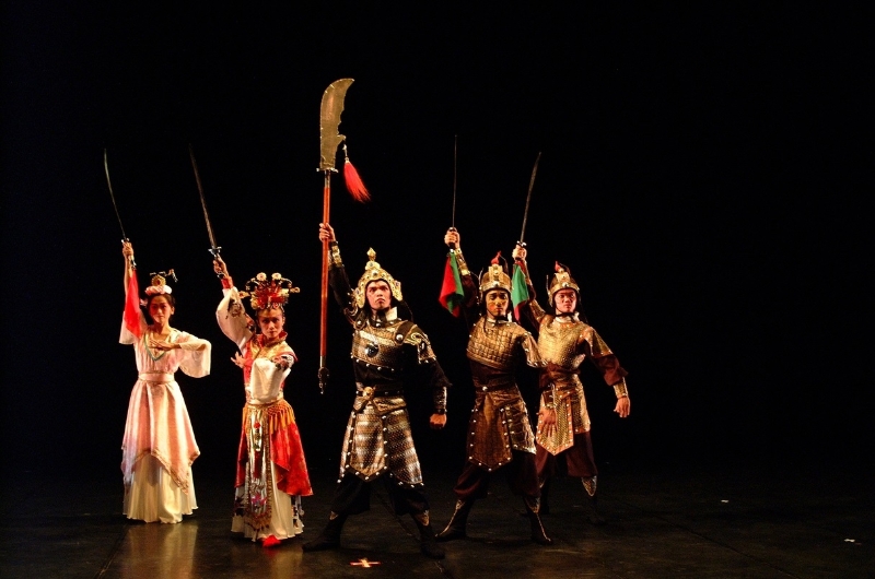 「對弈Chessing」－愛丁堡藝穗節行前演出｜高雄市左派舞蹈協會｜國藝會補助成果檔案庫