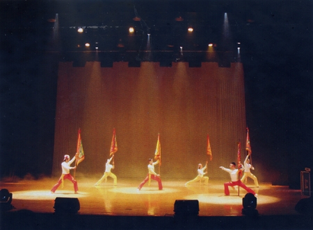 花鼓之外｜愛因斯跨領域創作坊｜國藝會補助成果檔案庫